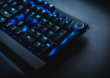 Taking a Closer Look at the Evolution of Online Games